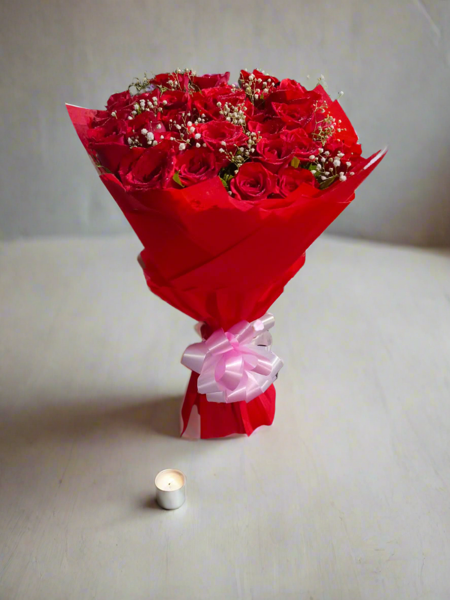 30 Red Roses